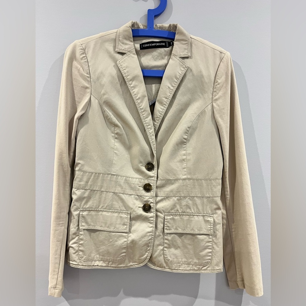 Simons Contemporain jacket. Size small.